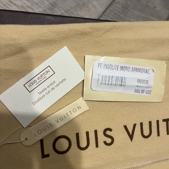 Authentic, LOUIS VUITTON 
Monogram Insolite Wallet - Picture 8 of 8